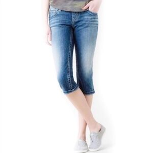 Buckle Exclusive Silver Jeans‎ Suki Surplus Stretchy Denim Capris Cropped Jeans